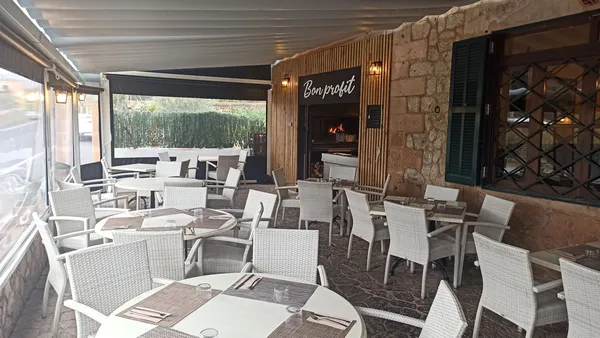Pa amb Oli Muntant con ali oli casero — Restaurant Es Muntant